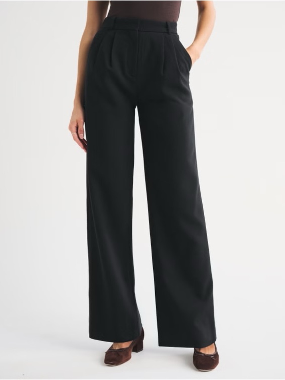 NWT Abercrombie Sloan Tailored Pants